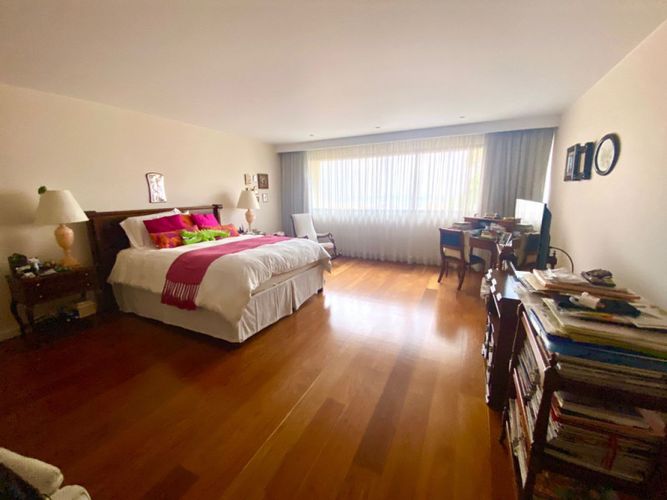 Apartamento de 3 alcobas en venta en El Refugio I, Bogotá, 360 m² · foto 18 de 24