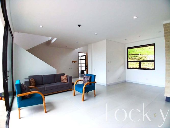 Casa de 6 alcobas en venta en Loma Del Escobero, Envigado, 610 m² · foto 11 de 20