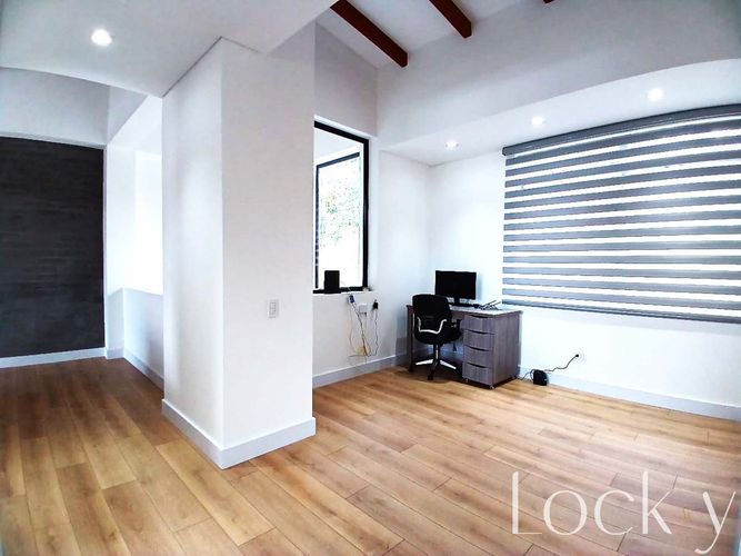 Casa de 6 alcobas en venta en Loma Del Escobero, Envigado, 610 m² · foto 15 de 20