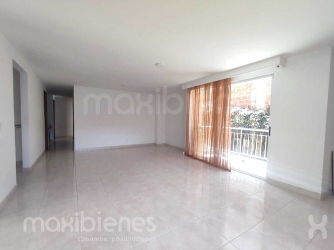 Apartamento de 3 alcobas en arriendo en El Porvenir, Rionegro, 113 m² · foto 2 de 15