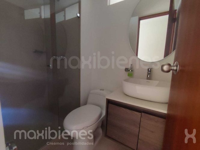 Apartamento de 3 alcobas en arriendo en El Porvenir, Rionegro, 113 m² · foto 3 de 15
