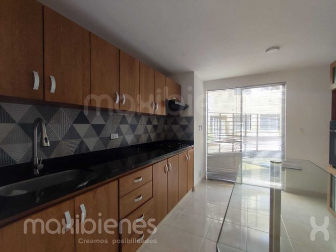 Apartamento de 3 alcobas en arriendo en El Porvenir, Rionegro, 113 m² · foto 7 de 15