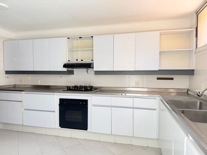 Casa de 3 alcobas en venta en Castropol, Medellín, 350 m² · foto 6 de 18