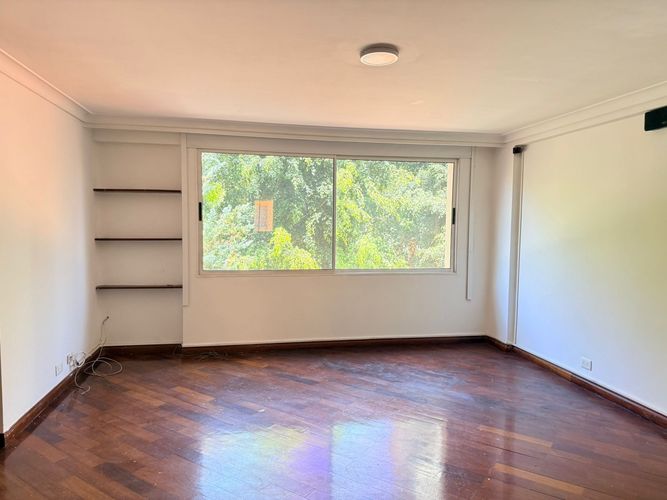 Casa de 3 alcobas en venta en Castropol, Medellín, 350 m² · foto 15 de 18