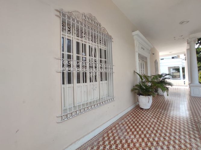 Casa de 10 alcobas en arriendo en El Prado, Barranquilla, 650 m² · foto 2 de 17