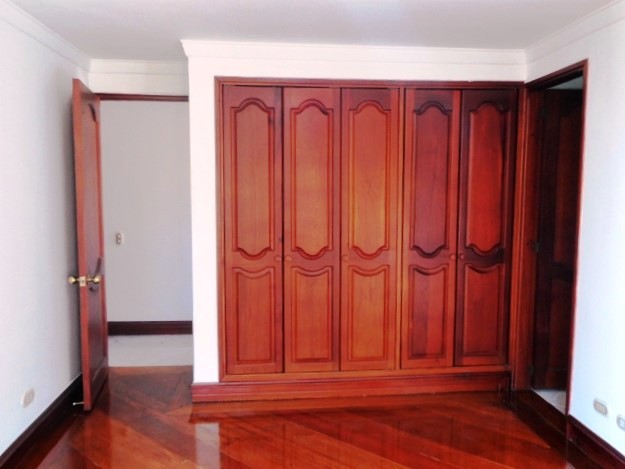 Apartamento en arriendo en El Poblado, Medellín · foto 12 de 19