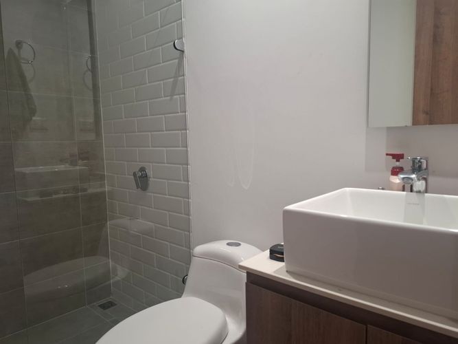 Apartamento de 2 alcobas en venta en El Poblado, Medellín, 88 m² · foto 16 de 18