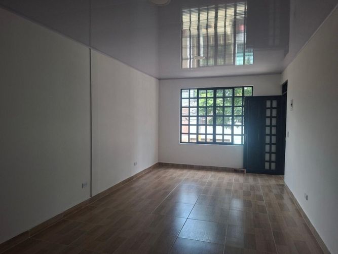Casa de 9 alcobas en venta en Colseguros, Cali, 300 m² · foto 4 de 13