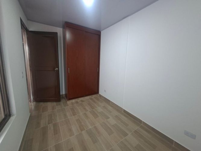 Casa de 9 alcobas en venta en Colseguros, Cali, 300 m² · foto 8 de 13