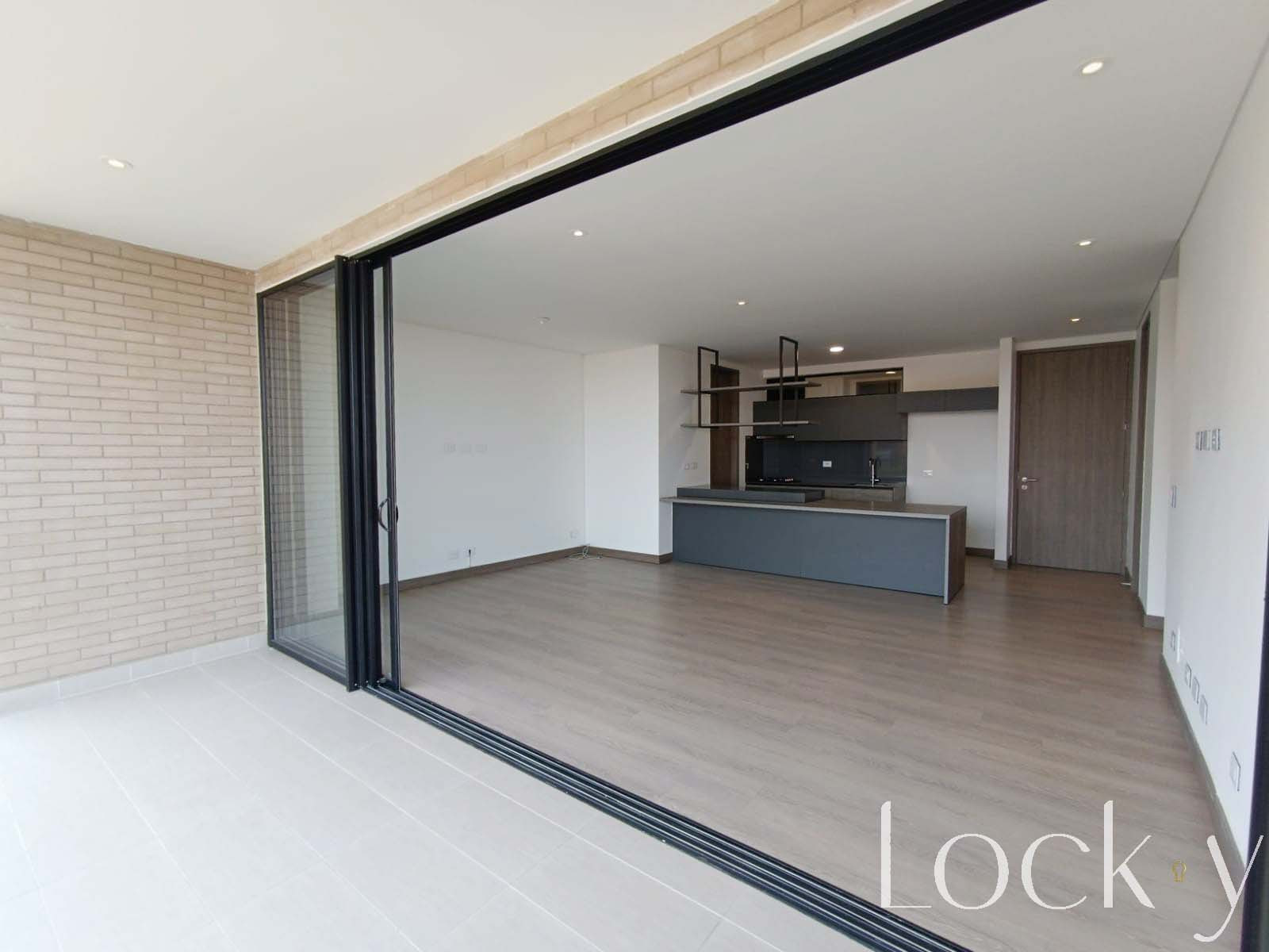 Apartment for sale in El Campestre, Medellín 3