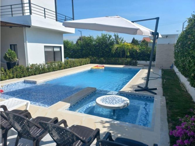 Casa de 5 alcobas en venta en Las Varas, Ricaurte, 500 m² · foto 8 de 23