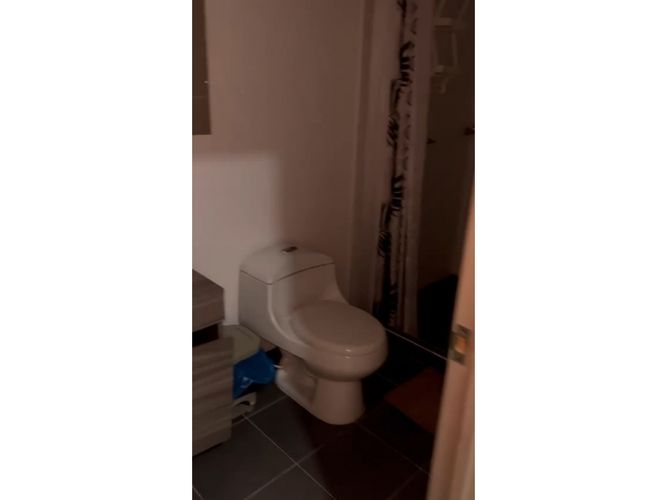 Casa de 5 alcobas en venta en Las Varas, Ricaurte, 500 m² · foto 15 de 23
