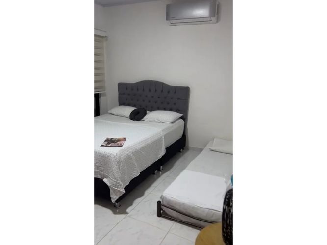 Casa de 5 alcobas en venta en Las Varas, Ricaurte, 500 m² · foto 16 de 23