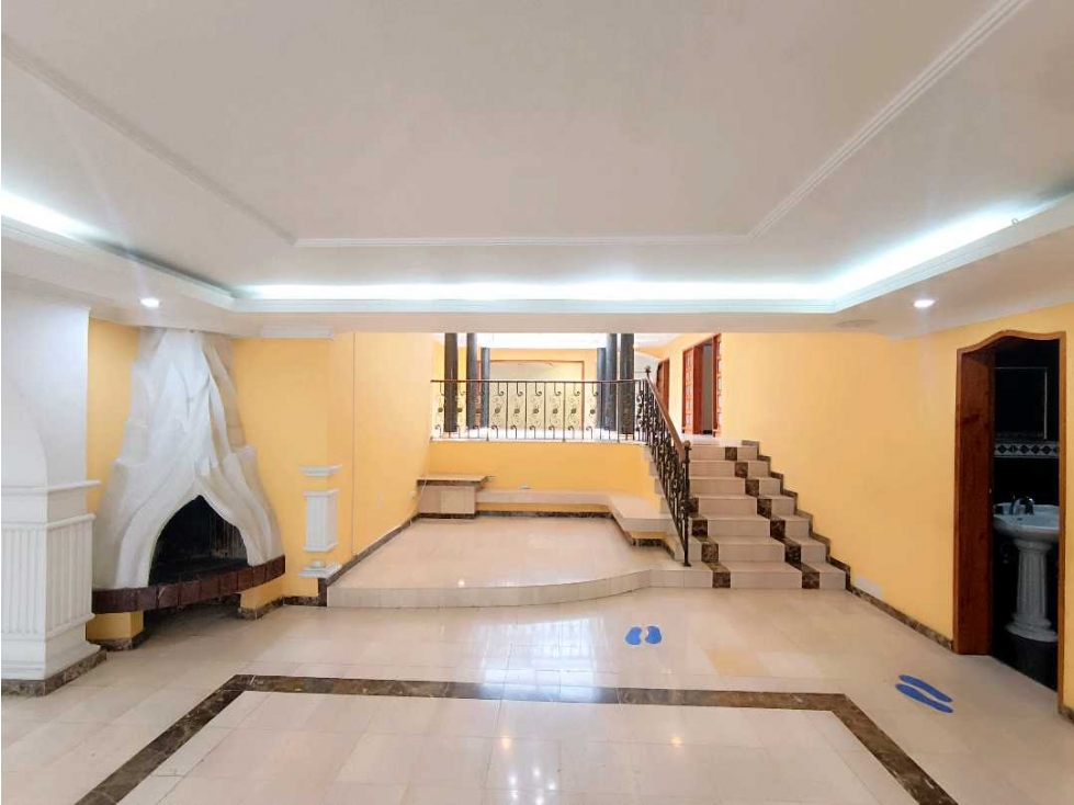 Casa en venta en La Camelia, Manizales · foto 4 de 24
