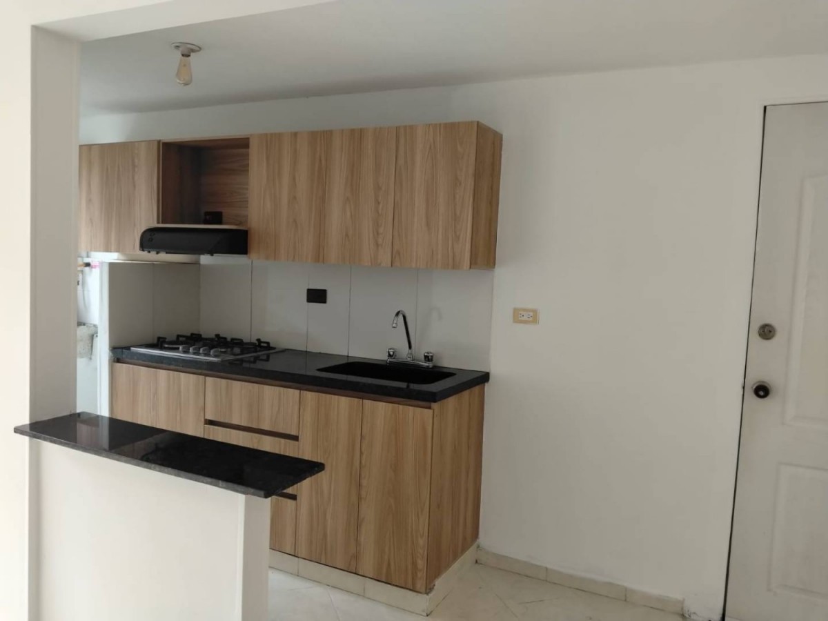 Apartamento en venta en Loma del Indio, Medellín 3