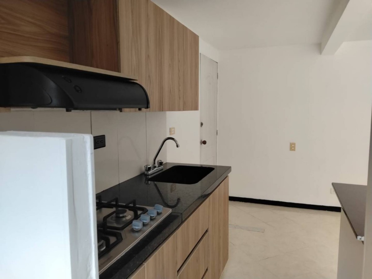 Apartamento en venta en Loma del Indio, Medellín 5