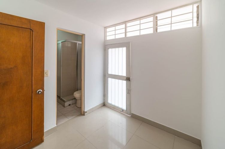 Casa de 4 alcobas en venta en La Playa, Cúcuta, 165 m² · foto 3 de 24
