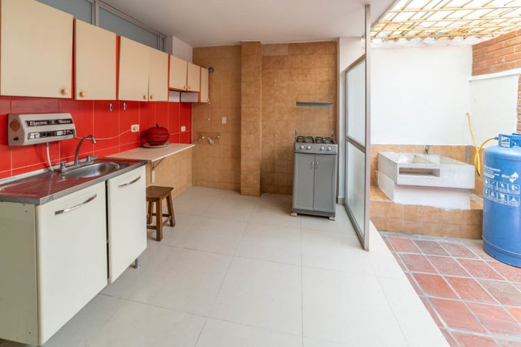 Casa de 4 alcobas en venta en La Playa, Cúcuta, 165 m² · foto 8 de 24