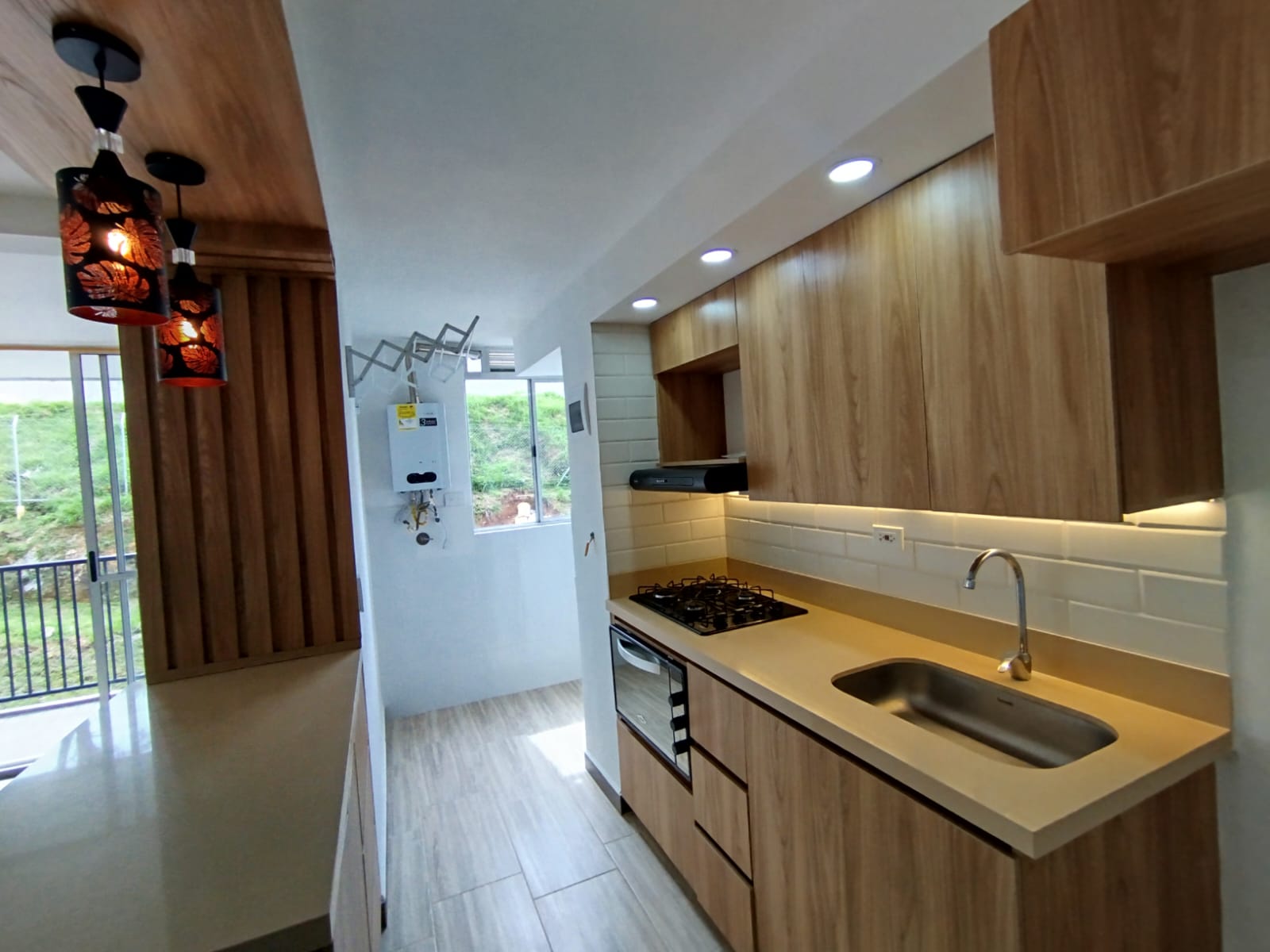Apartamento en arriendo en Centro, Rionegro · foto 3 de 16
