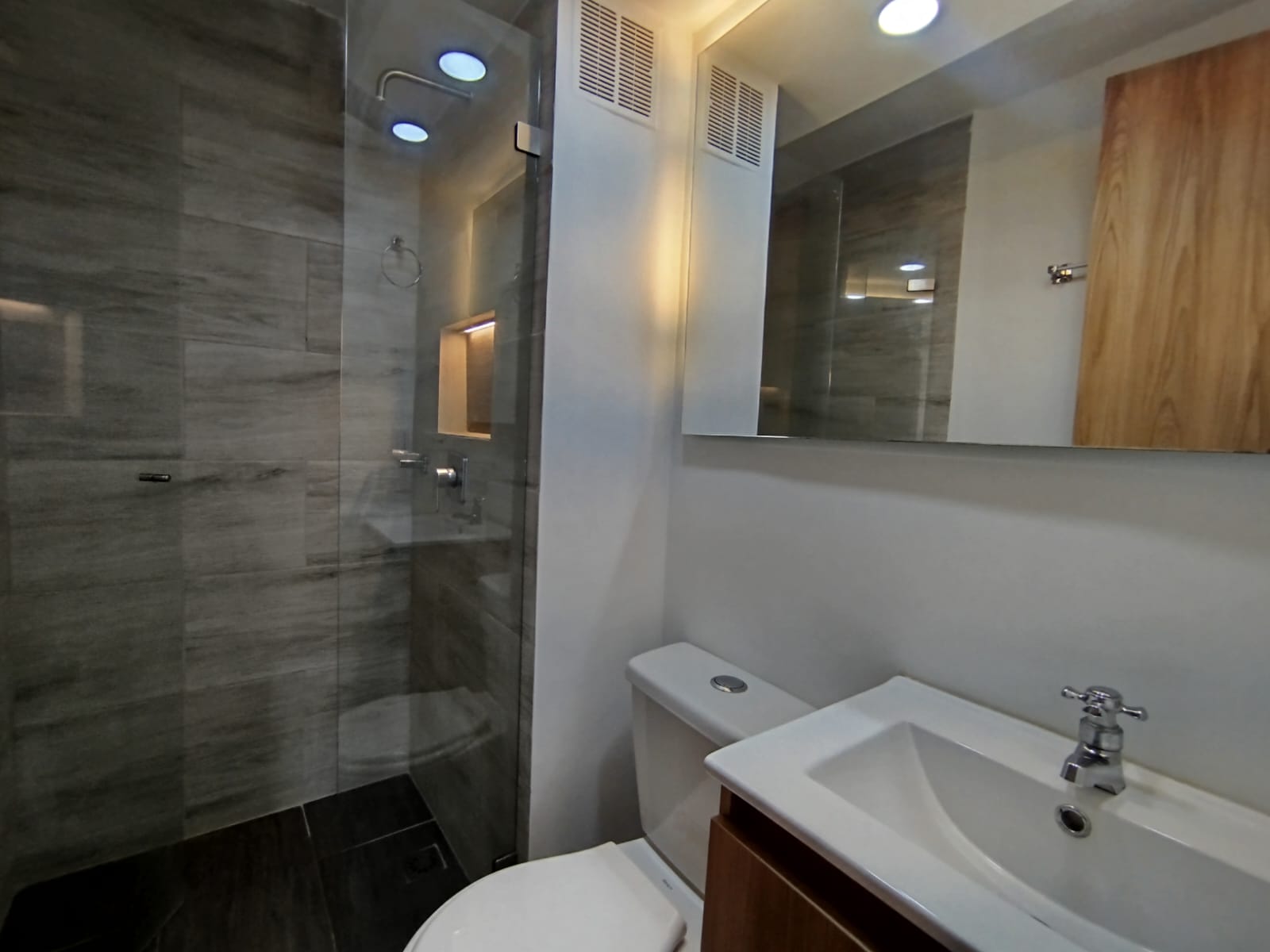 Apartamento en arriendo en Centro, Rionegro · foto 7 de 16