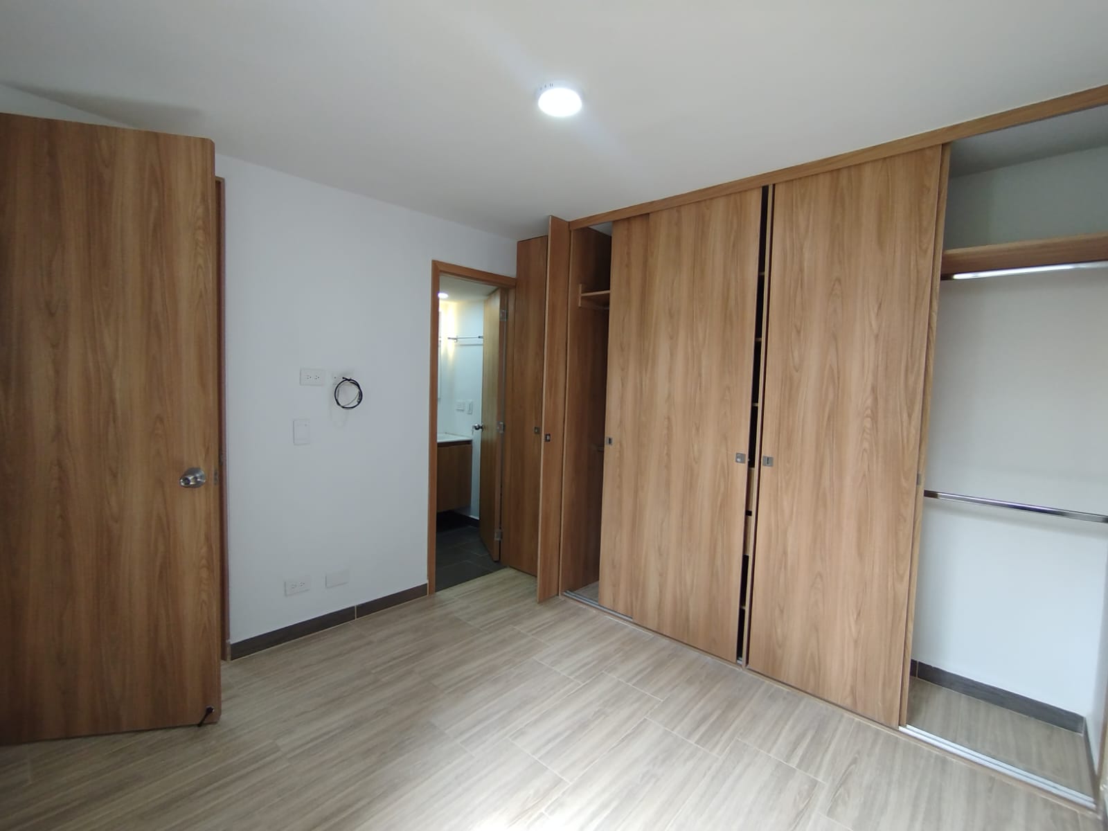 Apartamento en arriendo en Centro, Rionegro · foto 13 de 16