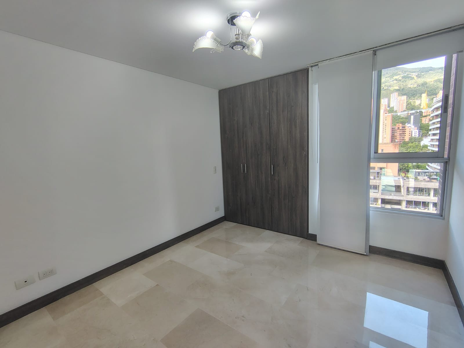 Apartamento en arriendo en El Poblado, Medellín · foto 16 de 19