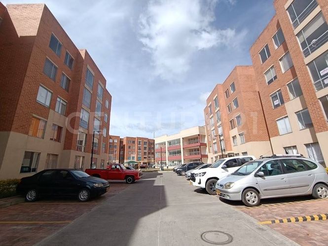 Apartamento de 3 alcobas en venta en Alcolpaviz, Zipaquirá, 59 m² · foto 16 de 17