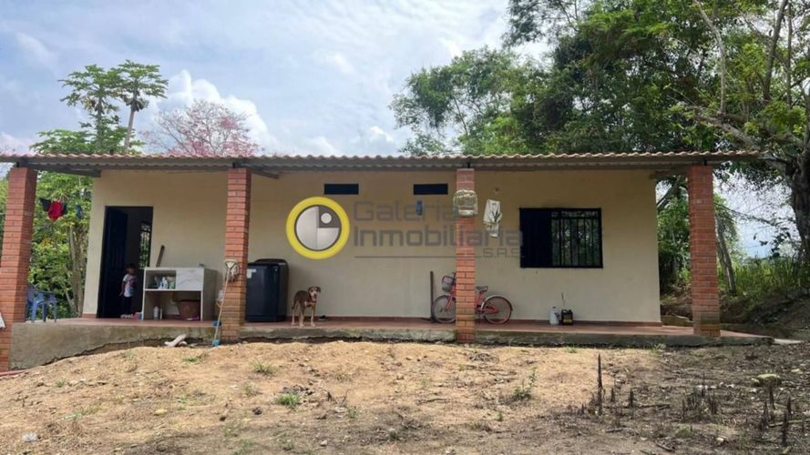 Casa de 3 alcobas en venta en Ruitoque, Piedecuesta · foto 2 de 17