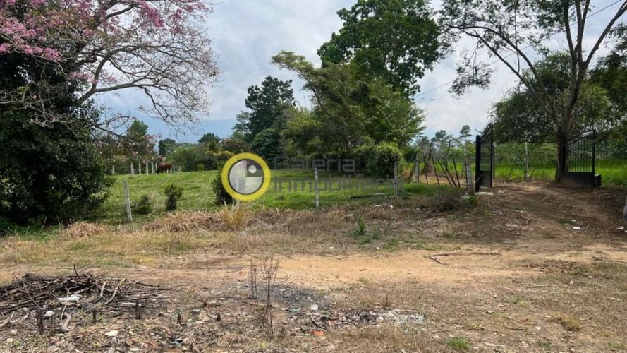 Casa de 3 alcobas en venta en Ruitoque, Piedecuesta · foto 15 de 17