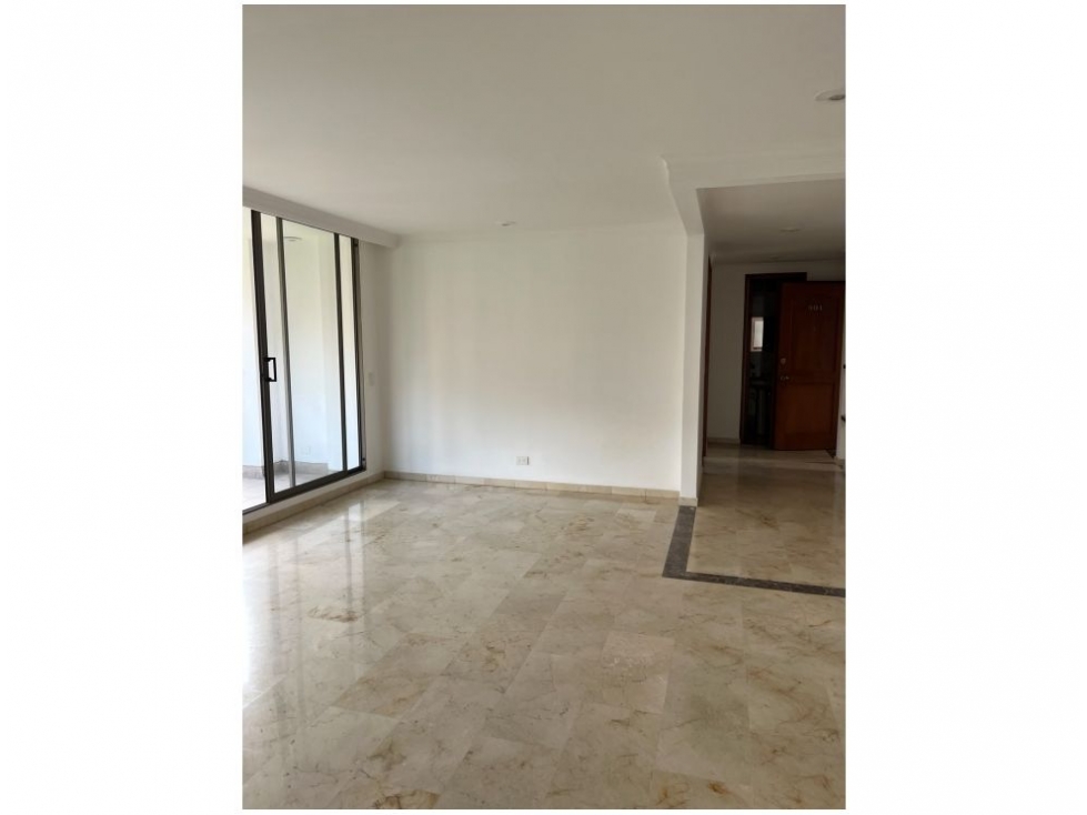 Apartamento en venta en El Poblado, Medellín 4