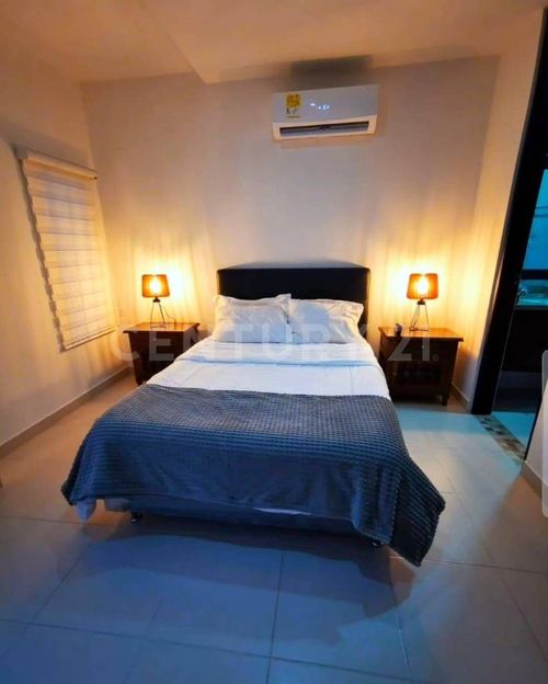 Casa de 4 alcobas en venta en Ricaurte, 195 m² · foto 6 de 15