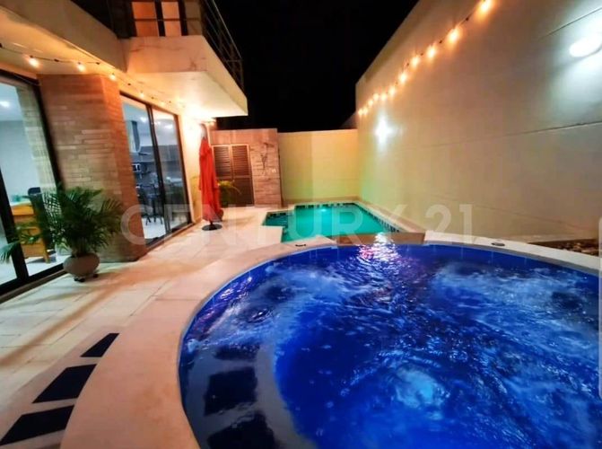 Casa de 4 alcobas en venta en Ricaurte, 195 m² · foto 13 de 15