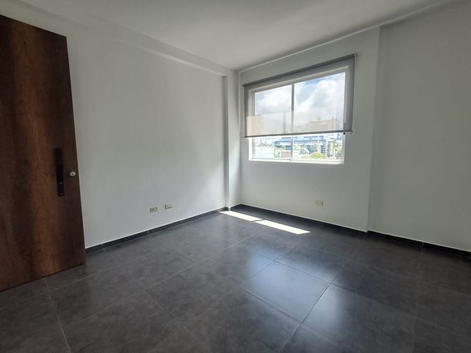 Oficina en arriendo en San Jose Sur, Pereira, 16 m² · foto 2 de 8