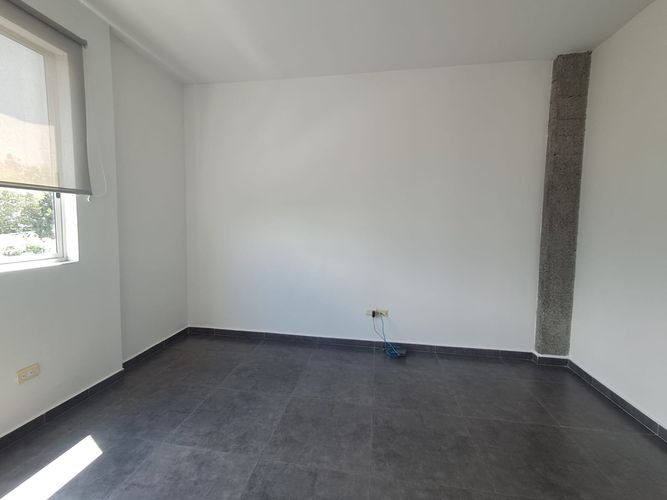 Oficina en arriendo en San Jose Sur, Pereira, 16 m² · foto 3 de 8