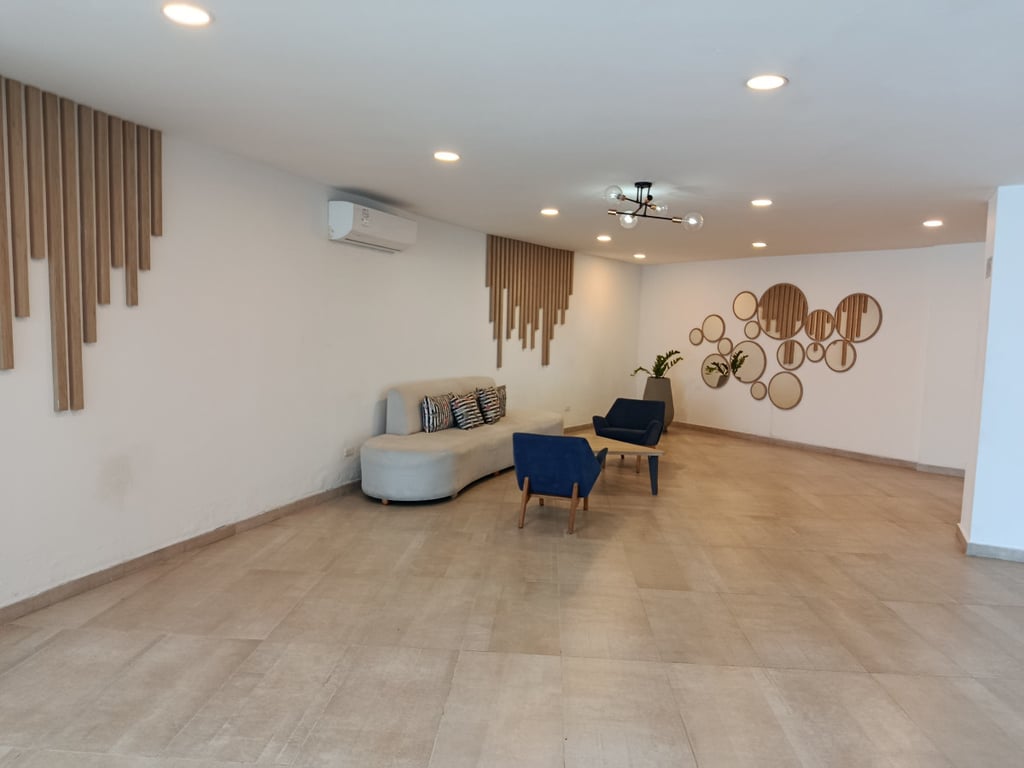 Apartamento en arriendo en Crespo, Cartagena · foto 3 de 12