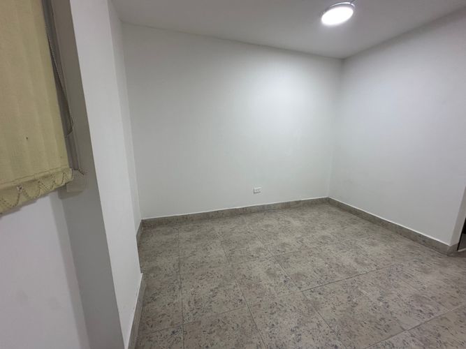 Oficina en arriendo en Centro, Armenia, 45 m² · foto 2 de 8
