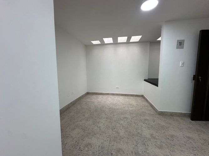 Oficina en arriendo en Centro, Armenia, 45 m² · foto 4 de 8