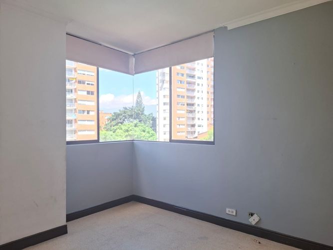 Apartamento de 2 alcobas en arriendo en El Poblado, Medellín, 75 m² · foto 9 de 16
