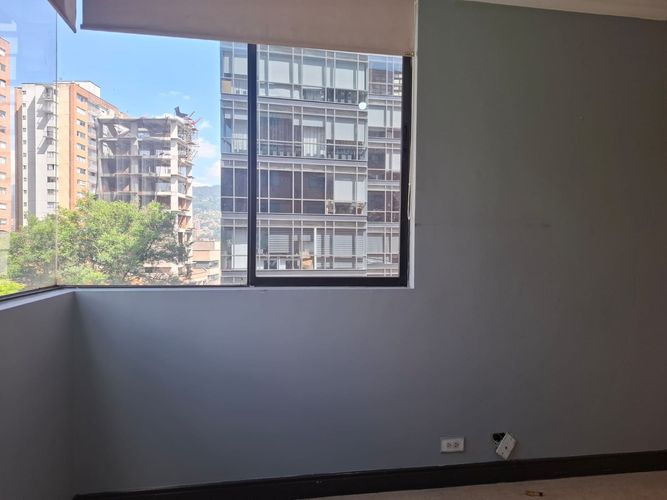 Apartamento de 2 alcobas en arriendo en El Poblado, Medellín, 75 m² · foto 6 de 16