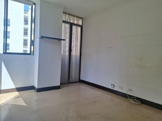 Apartamento de 2 alcobas en arriendo en El Poblado, Medellín, 75 m² · foto 11 de 16