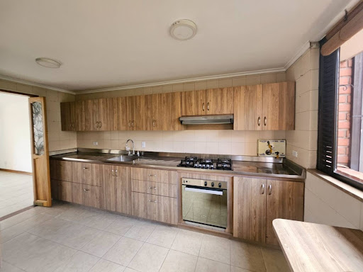 Apartamento en arriendo en Lalinde, Medellín · foto 8 de 24