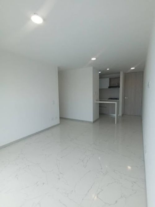 Apartamento de 3 alcobas en venta en Cañaveral I, Pereira, 73 m² · foto 2 de 14