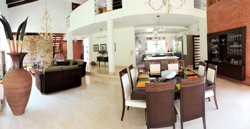 Casa de 6 alcobas en venta en Las Mercedes, Jamundí, 730 m² · foto 4 de 22