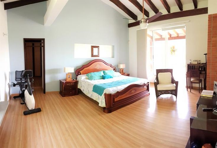 Casa de 6 alcobas en venta en Las Mercedes, Jamundí, 730 m² · foto 9 de 22