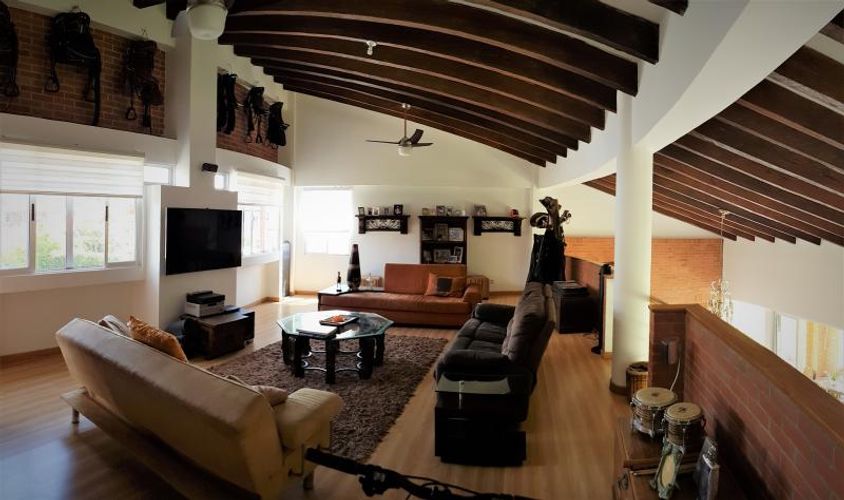 Casa de 6 alcobas en venta en Las Mercedes, Jamundí, 730 m² · foto 13 de 22