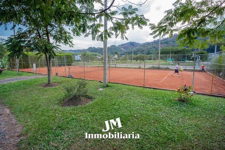 Casa de 6 alcobas en venta en Las Mercedes, Jamundí, 730 m² · foto 22 de 22