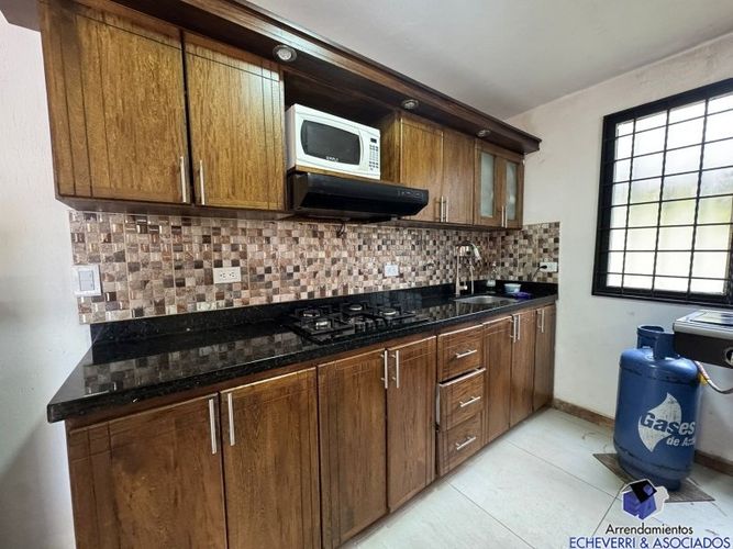 Casa de 6 alcobas en venta en El Carmen De Viboral, El Carmen de Viboral, 1325 m² · foto 15 de 24