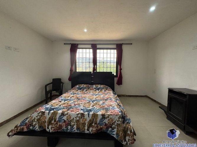 Casa de 6 alcobas en venta en El Carmen De Viboral, El Carmen de Viboral, 1325 m² · foto 20 de 24