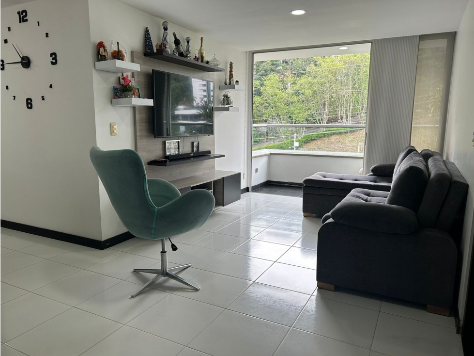 Apartamento en venta en Loma del Indio, Medellín 3