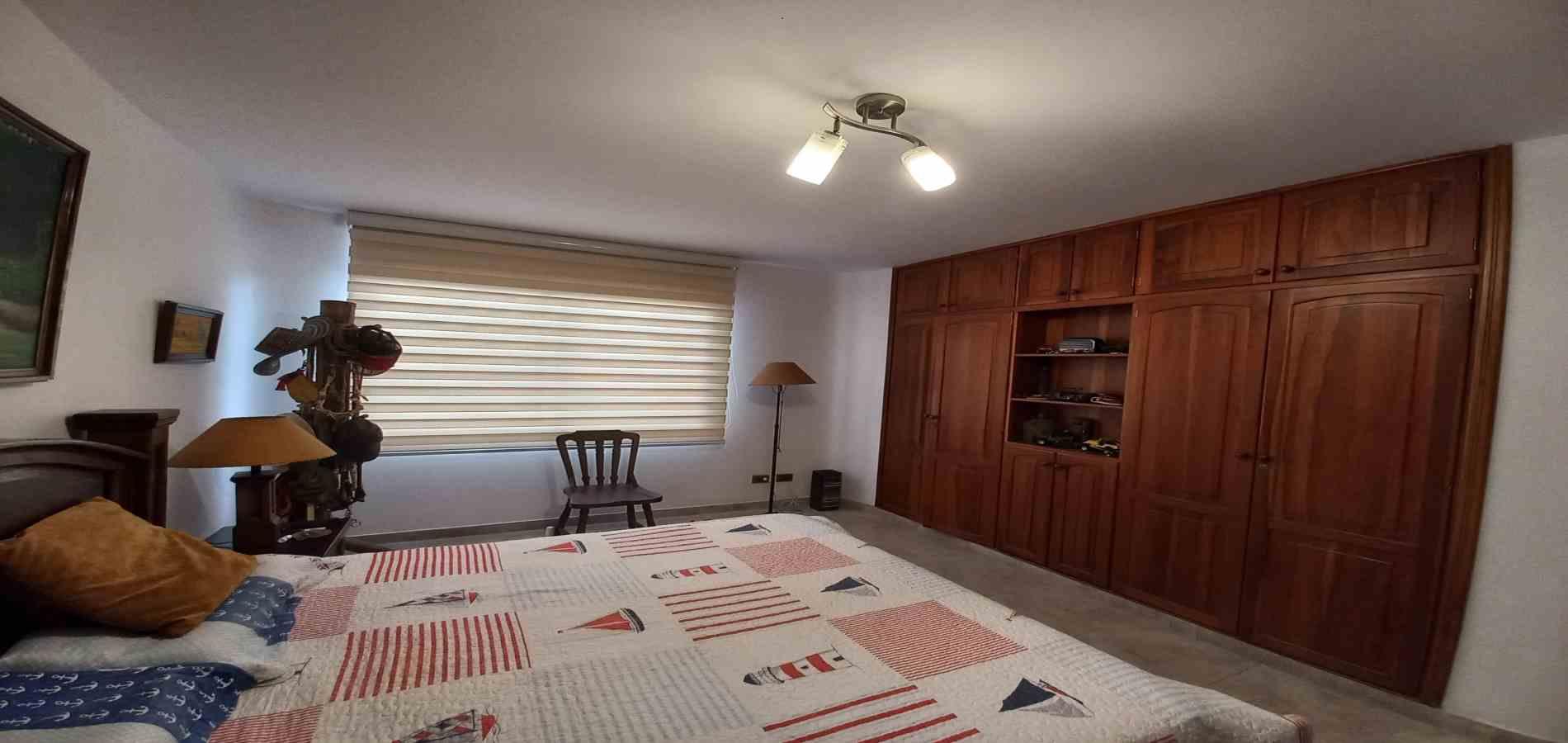 Apartamento en venta en Sector Galeria Central, Pereira · foto 5 de 17